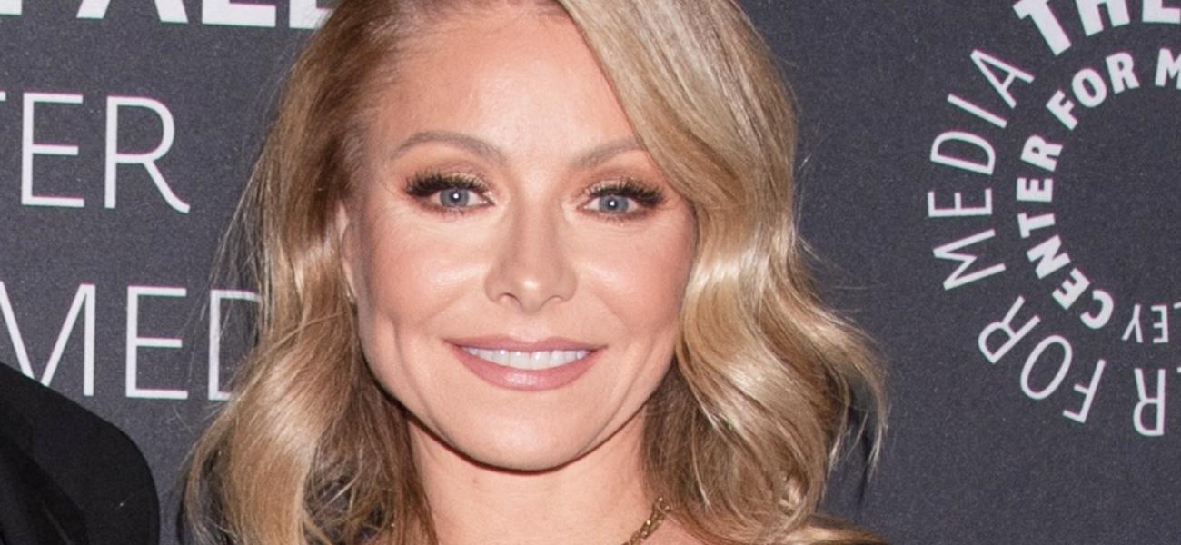 Kelly Ripa smiles at an event