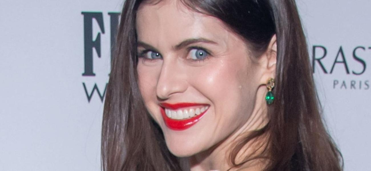 Alexandra Daddario close up