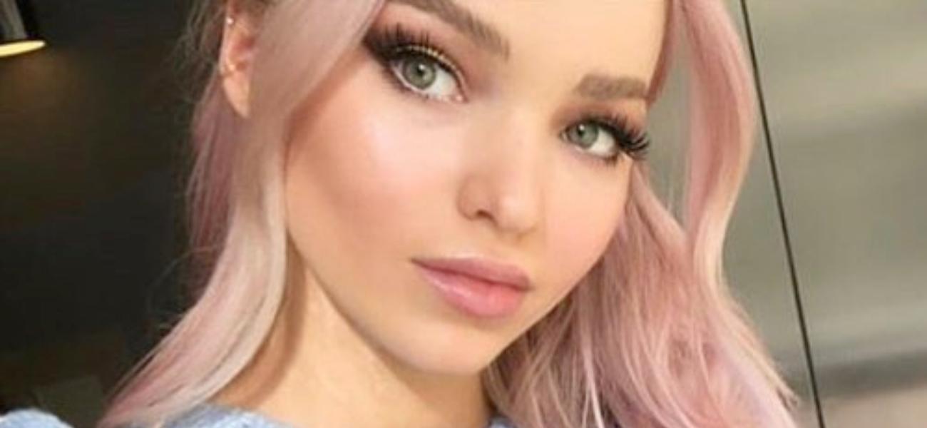 Dove Cameron takes a selfie