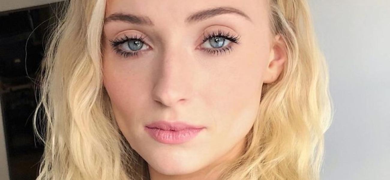 Sophie Turner close up