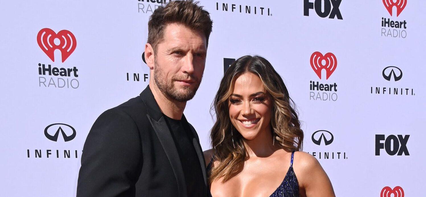 Doja Cat arriving at the 2023 iHeartRadio Music Awards held at The Dolby Theatre on March 27, 2023 in Hollywood, CA. © Tammie Arroyo / AFF-USA.com. 27 Mar 2023 Pictured: Allan Russell and Jana Kramer. Photo credit: Tammie Arroyo / AFF-USA.com / MEGA TheMegaAgency.com +1 888 505 6342 (Mega Agency TagID: MEGA962372_066.jpg) [Photo via Mega Agency]