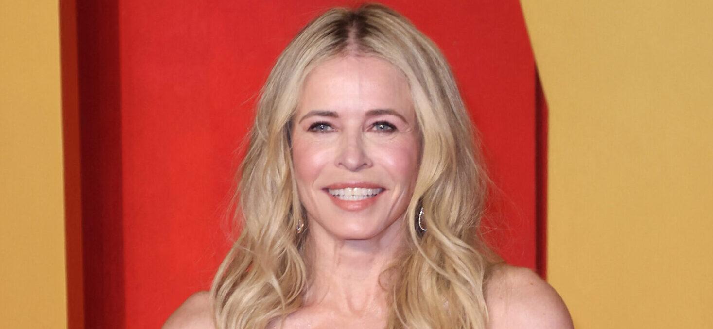 Chelsea Handler Stuns In Tight Swimsuit During Hawaiian Family Getaway