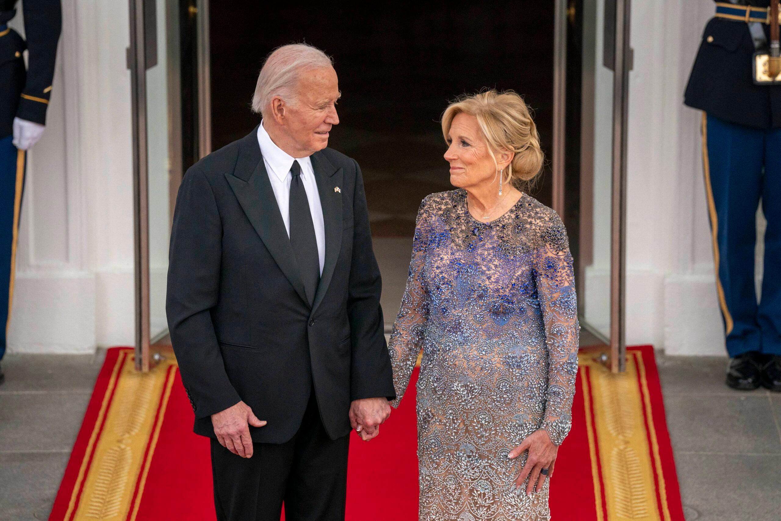 U.S. President Joe Biden and first lady Jill Biden greet Prime Minister Kishida Fumio 