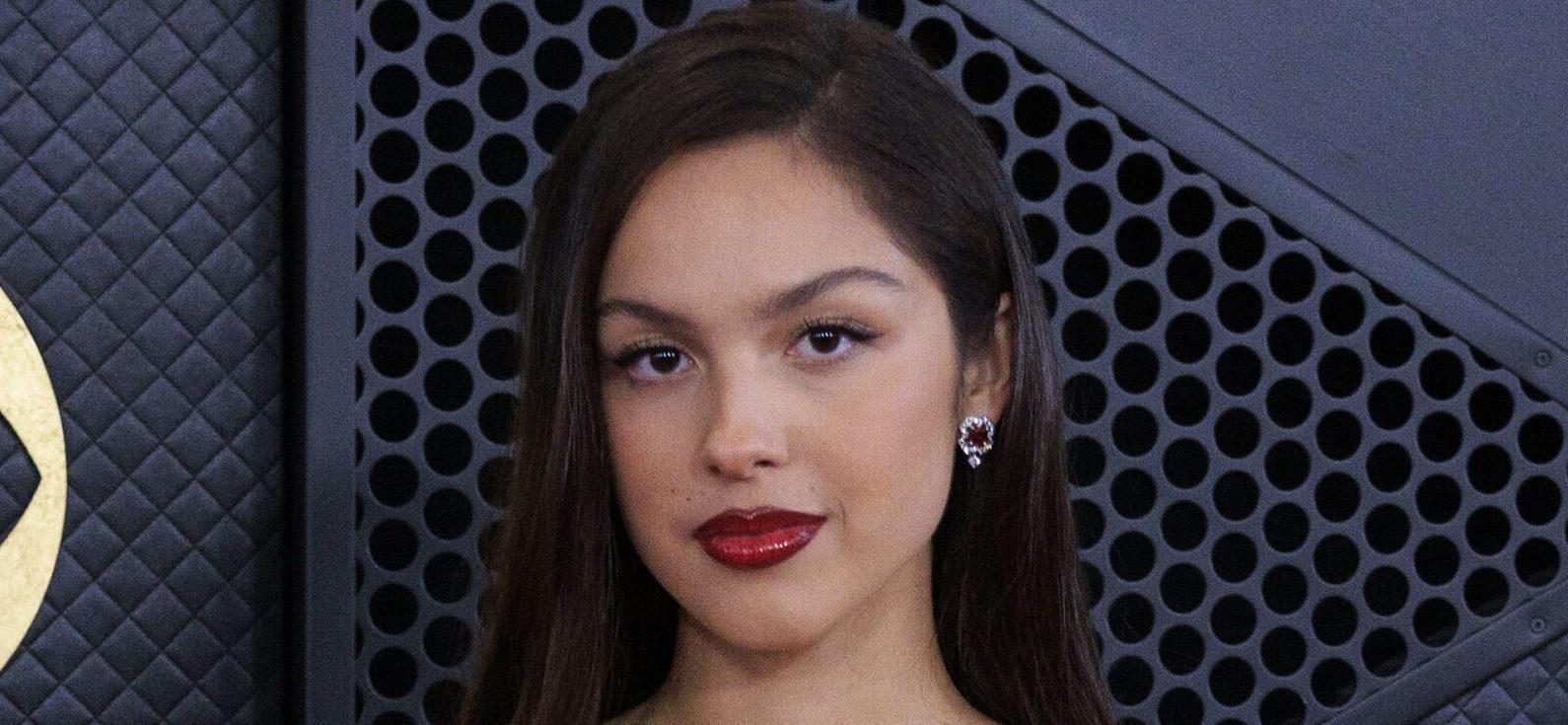 February 4, 2024, Los Angeles, California, USA: Olivia Rodrigo at the 66th Grammy Awards held at Crypto.com Arena in Los Angeles California on Sunday February 4, 2024. JAVIER ROJAS/PI. 04 Feb 2024 Pictured: February 4, 2024, Los Angeles, California, USA: Olivia Rodrigo at the 66th Grammy Awards held at Crypto.com Arena in Los Angeles California on Sunday February 4, 2024. JAVIER ROJAS/PI. Photo credit: ZUMAPRESS.com / MEGA TheMegaAgency.com +1 888 505 6342 (Mega Agency TagID: MEGA1092203_019.jpg) [Photo via Mega Agency]