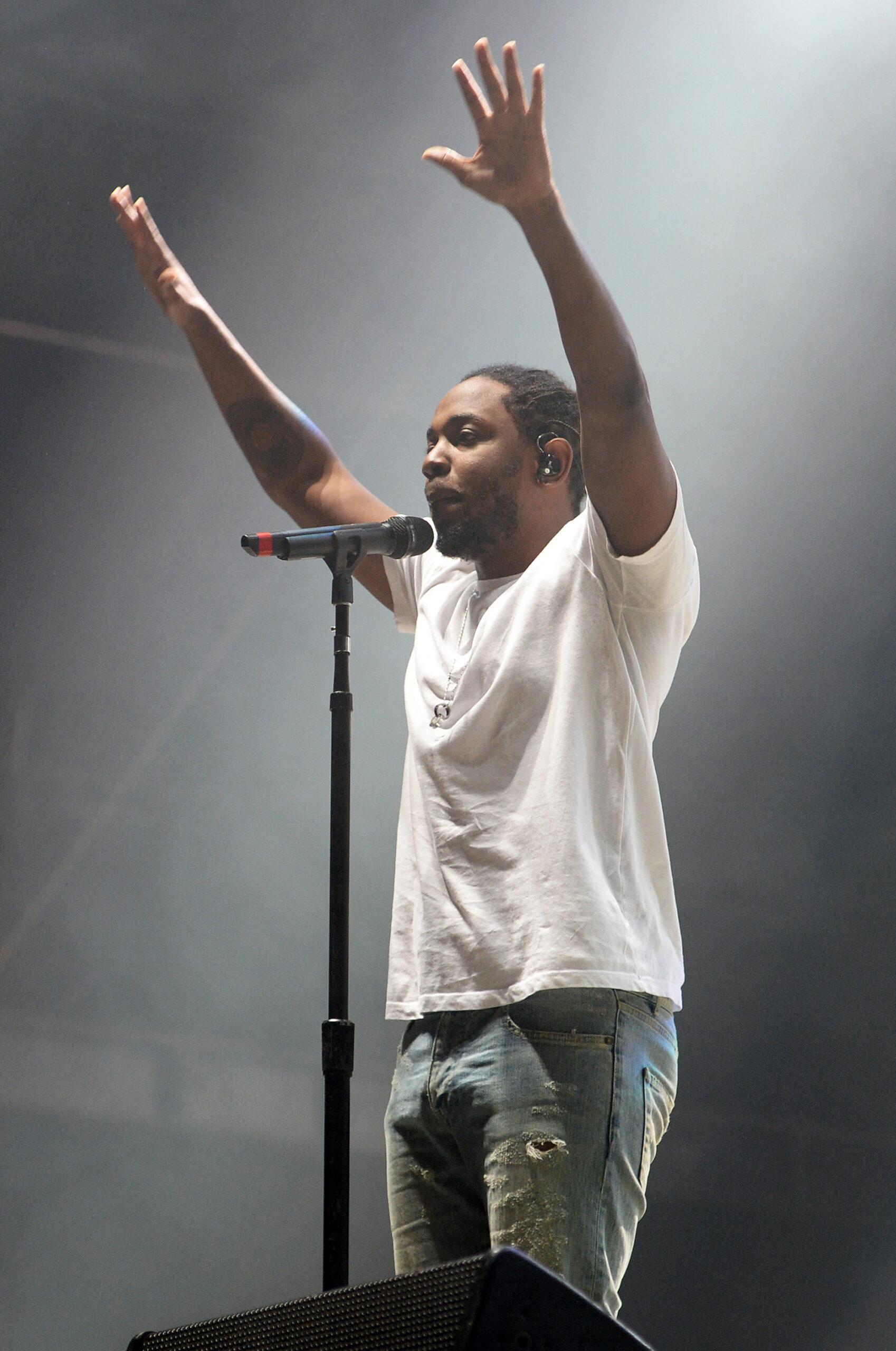 Rapper Kendrick Lamar performs live at The Okeechobee Music & Arts Festival in Florida