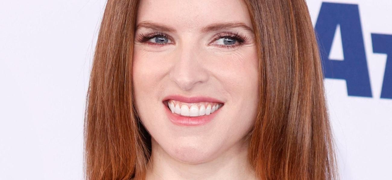 Anna Kendrick close up