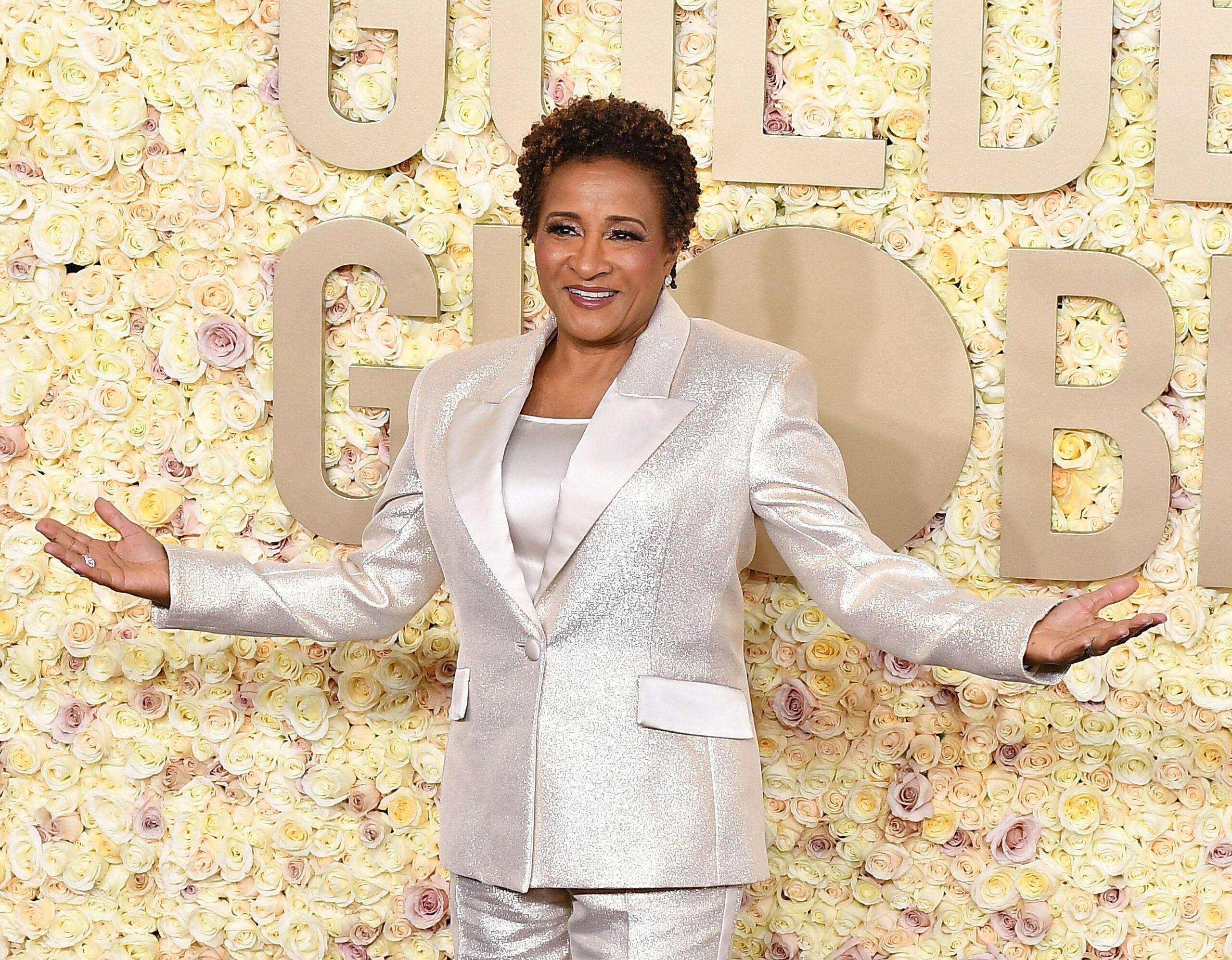 Wanda Sykes at 81st Annual Golden Globe Awards