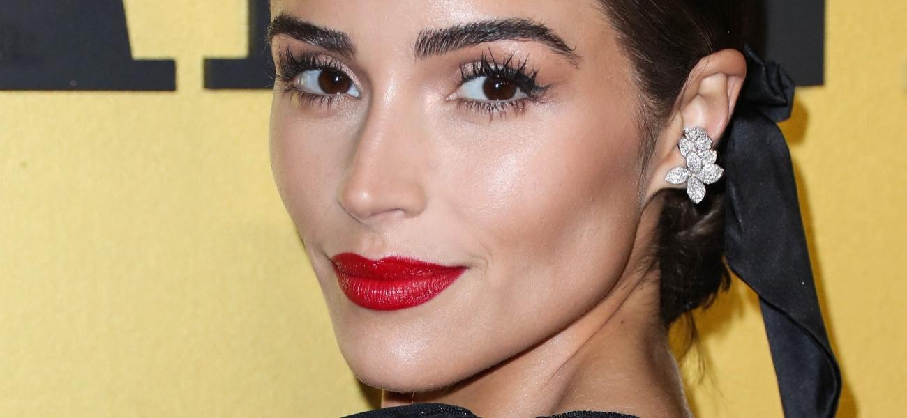 Olivia Culpo close up