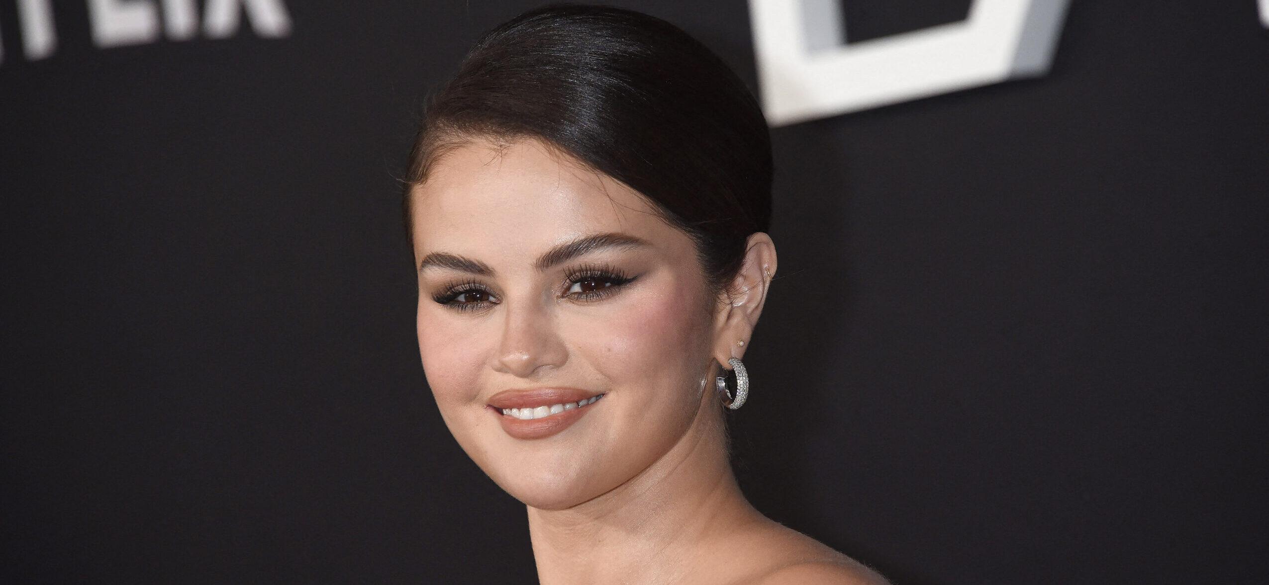 Selena Gomez arriving to the ?Emilia Perez? Los Angeles Premiere held at the Egyptian Theatre in Hollywood, CA on October 21, 2024. © Janet Gough / AFF-USA.COM. 21 Oct 2024 Pictured: Selena Gomez. Photo credit: Janet Gough / AFF-USA.COM / MEGA TheMegaAgency.com +1 888 505 6342 (Mega Agency TagID: MEGA1218293_038.jpg) [Photo via Mega Agency]