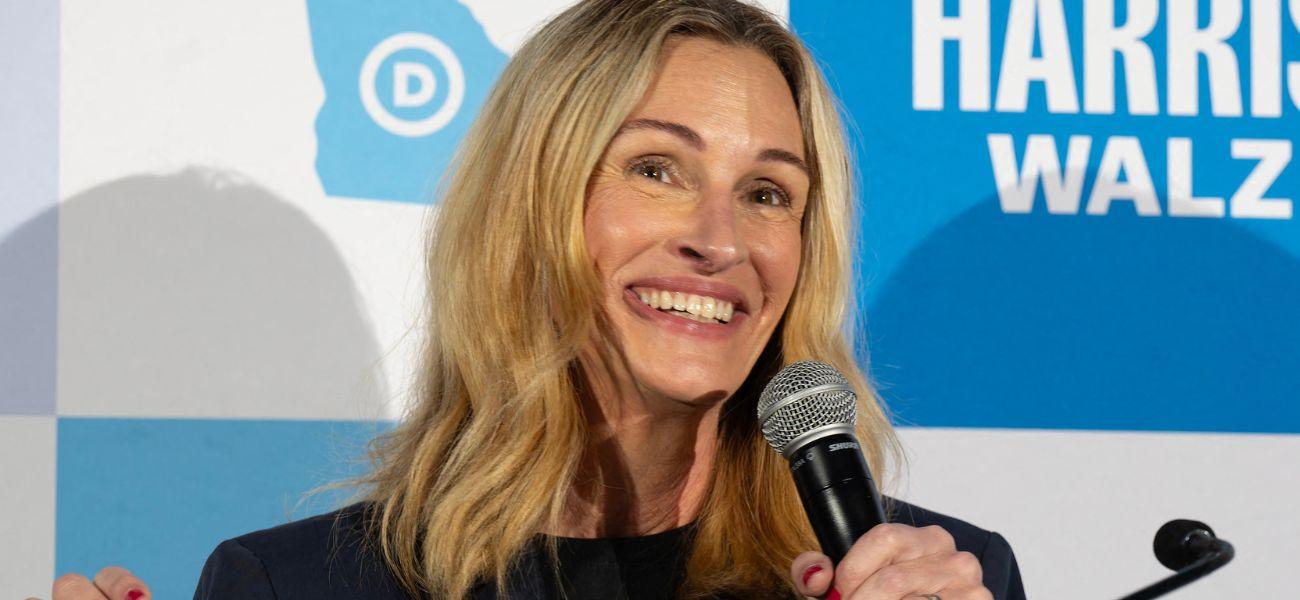 Julia Roberts at Kamala Harris Rally