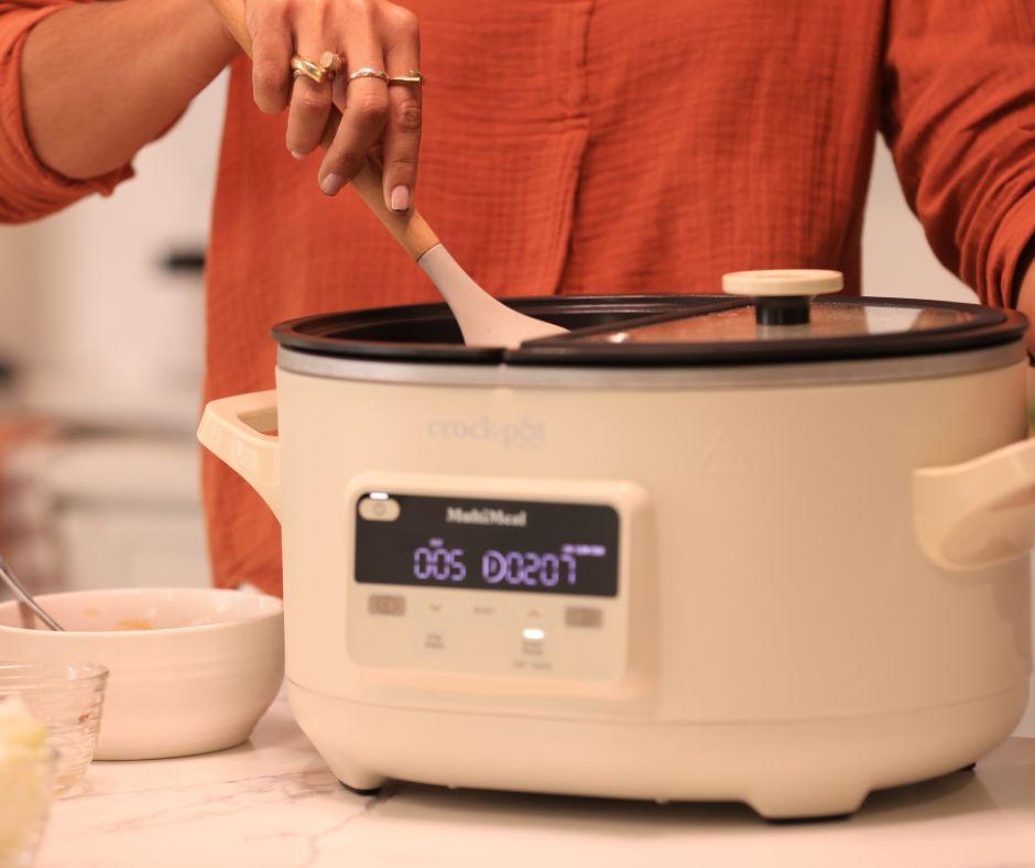 Camila Alves McConaughey using Crock Pot