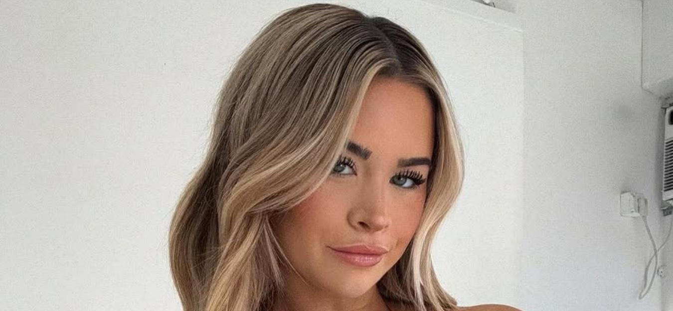 Emily Elizabeth Stuns Fans With Sultry New Bikini Video