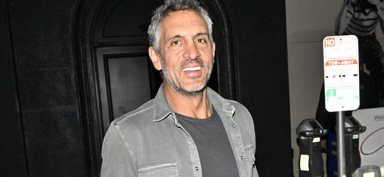 Mauricio Umansky dines at Craig's in Los Angeles.