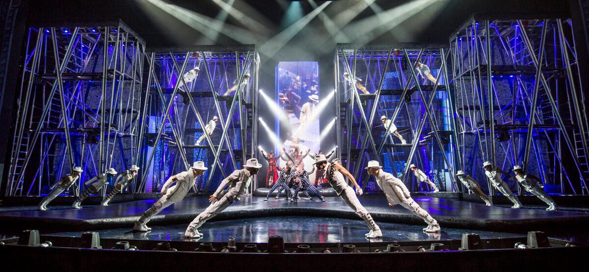 ‘Michael Jackson ONE’ Brings The King Of Pop To Life In Vegas