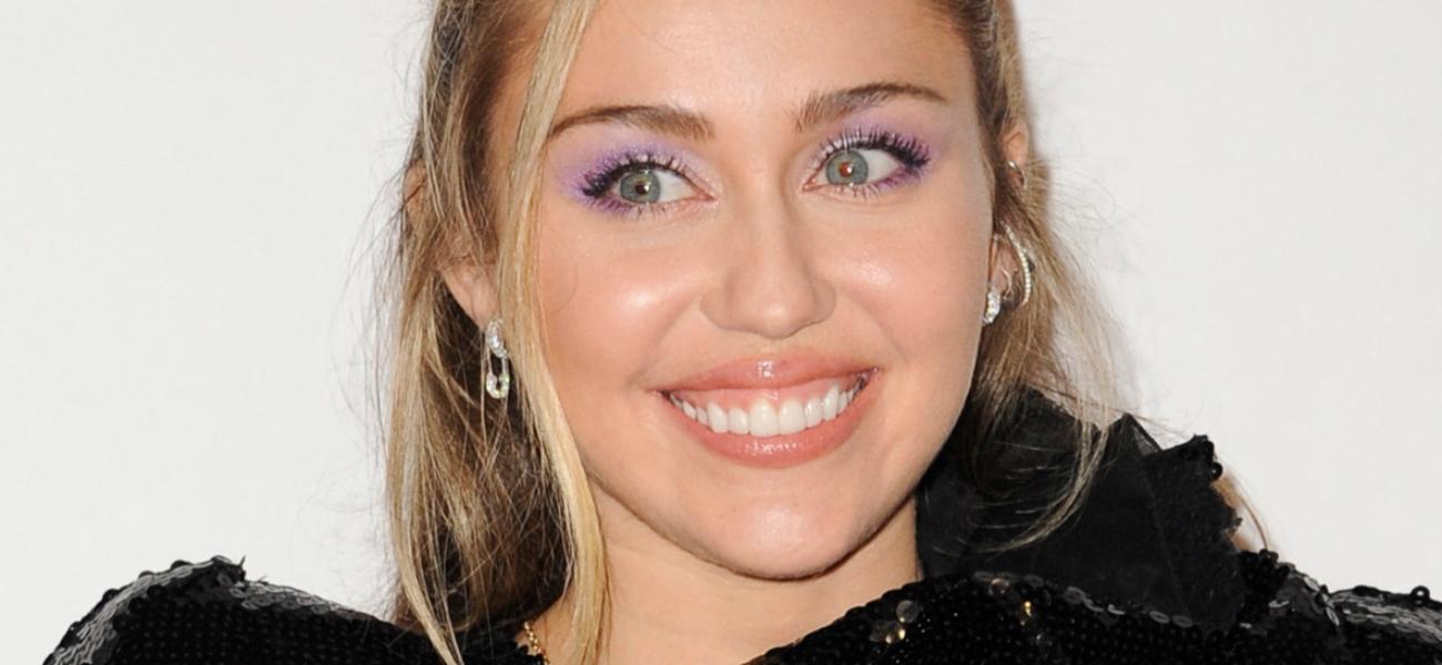Miley Cyrus Frees The Nipple In Leather Pants On NYC Streets