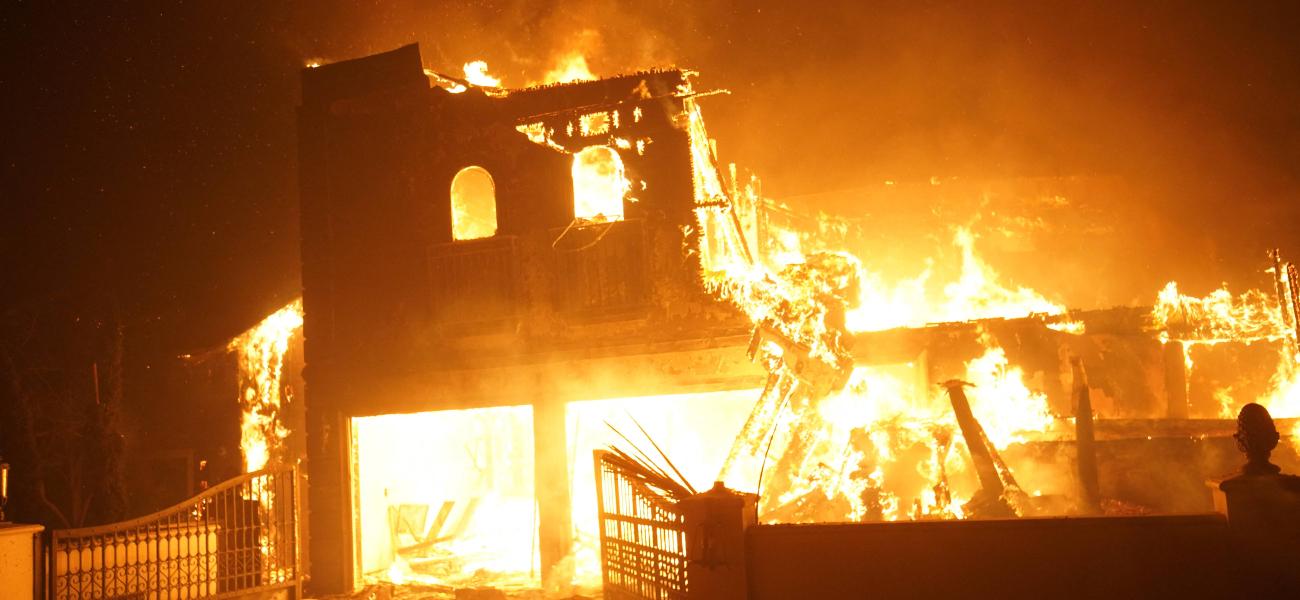 House being burnt down in Pacific Palisades fire