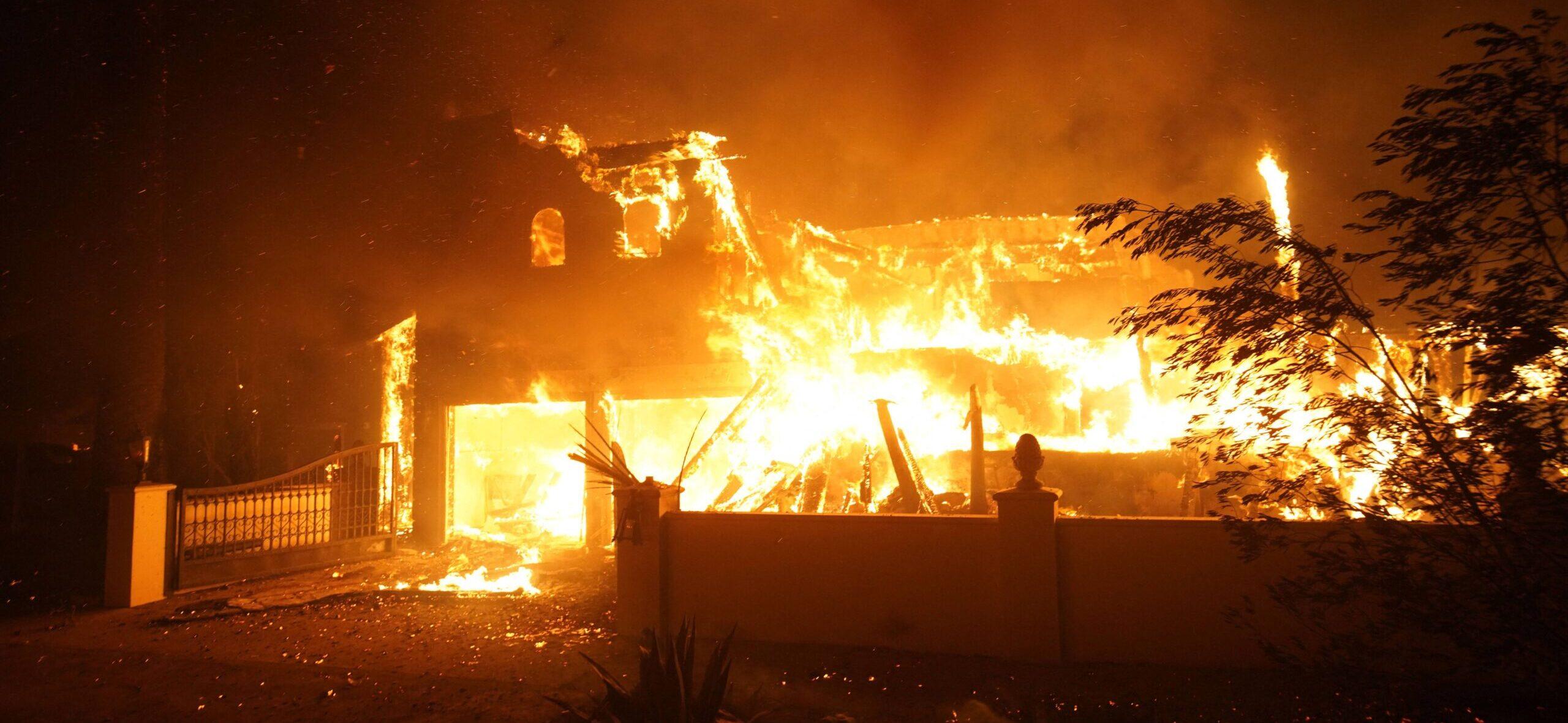 Pacific Palisades Fire in Los Angeles, USA - 8 Jan 2025