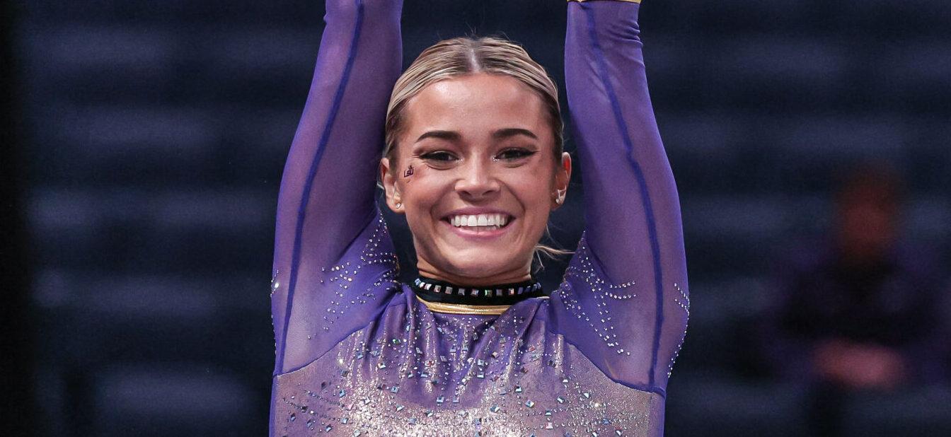 January 11, 2025: LSU's Olivia Dunne salutes the judges during Session 2 of the Sprouts Farmers Market Collegiate Quad gymnastics meet at the Paycom Center in Oklahoma City, OK. Kyle Okita/CSM (Credit Image: © Kyle Okita/Cal Sport Media) Newscom/(Mega Agency TagID: csmphotothree343481.jpg) [Photo via Mega Agency]