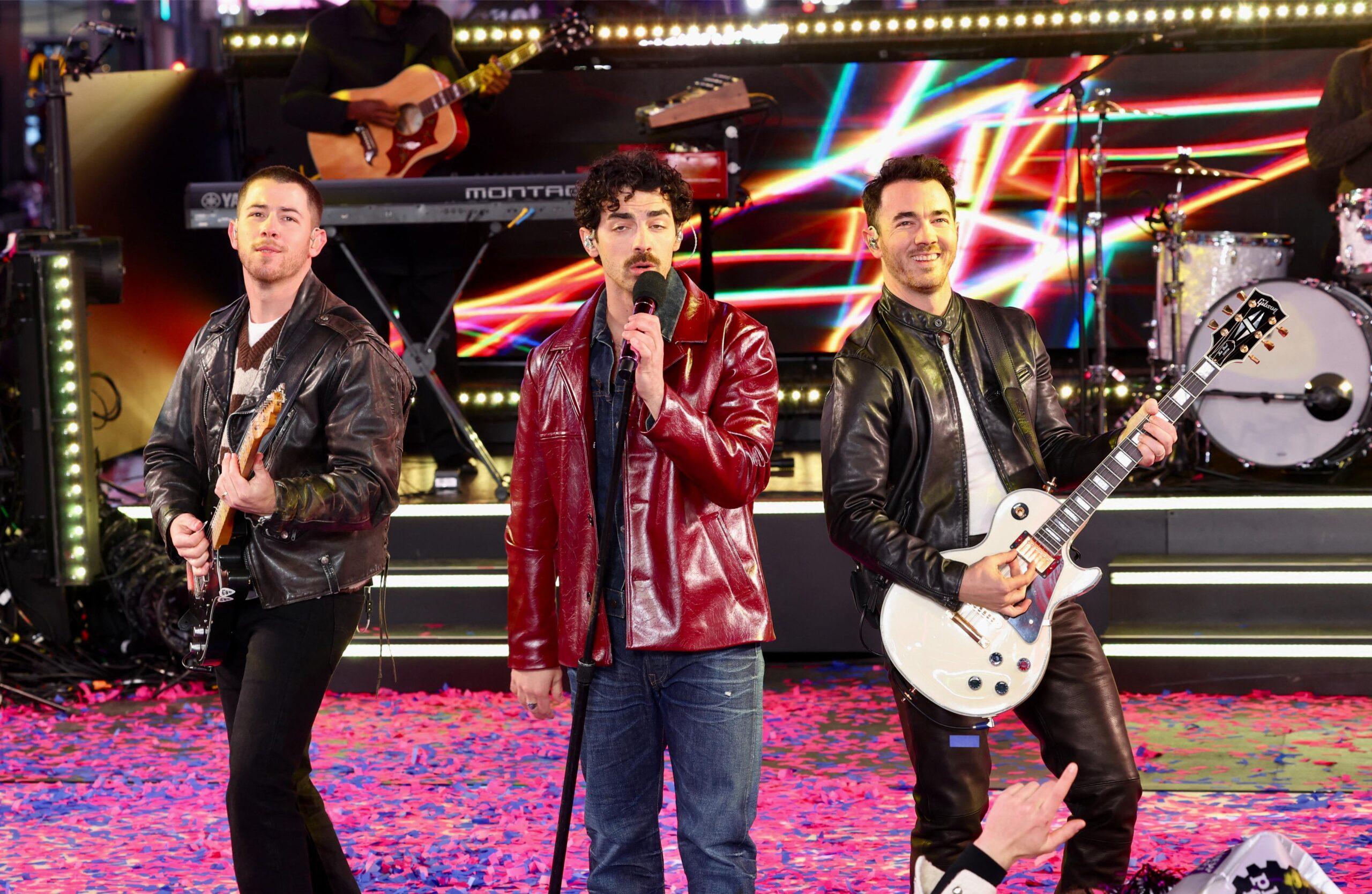 Jonas Brothers at Times Square