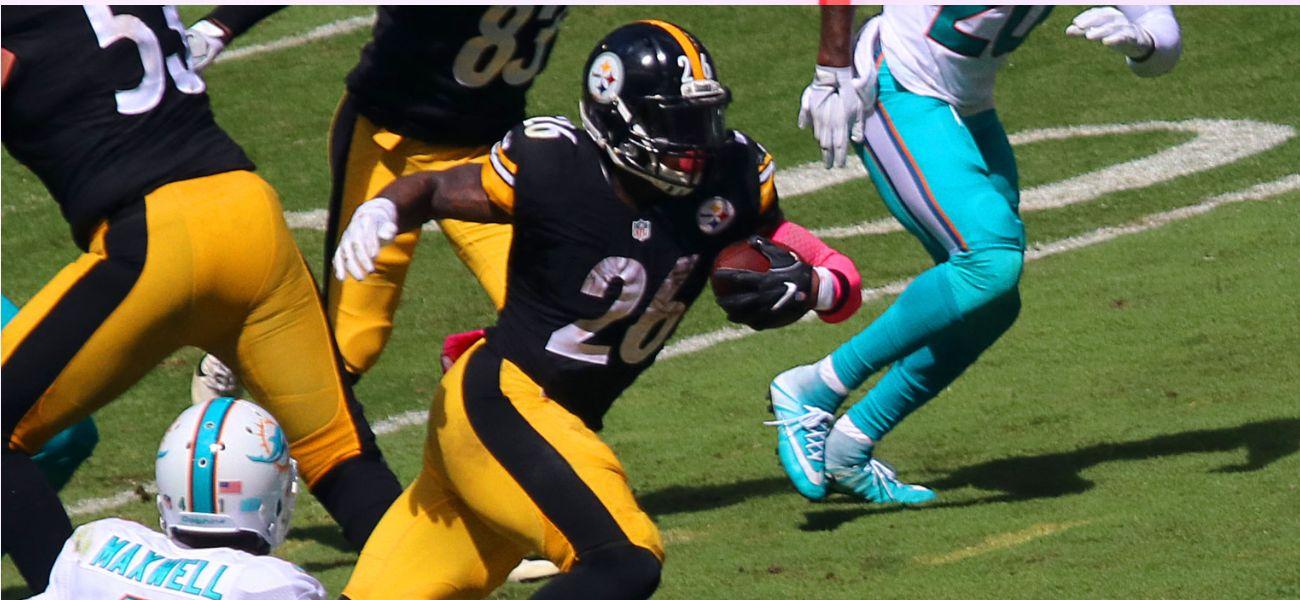 Le’Veon Bell Speaks Out About Rape Allegations After Alleged Victim Wins $25M