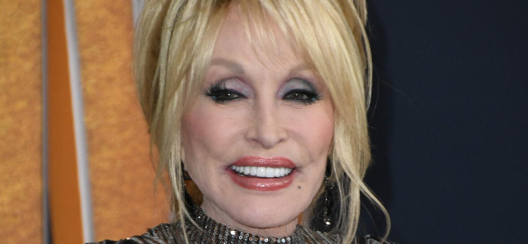 Dolly Parton at 2022 ACM