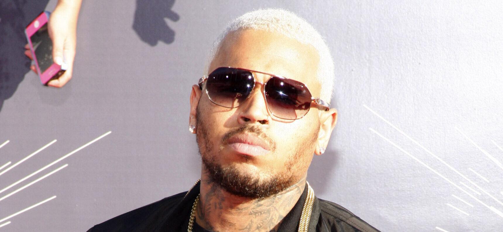 Why Chris Brown Instructed His Fans Not To Wear Red Bandanas During Upcoming ‘Breezy Bowl’ Tour