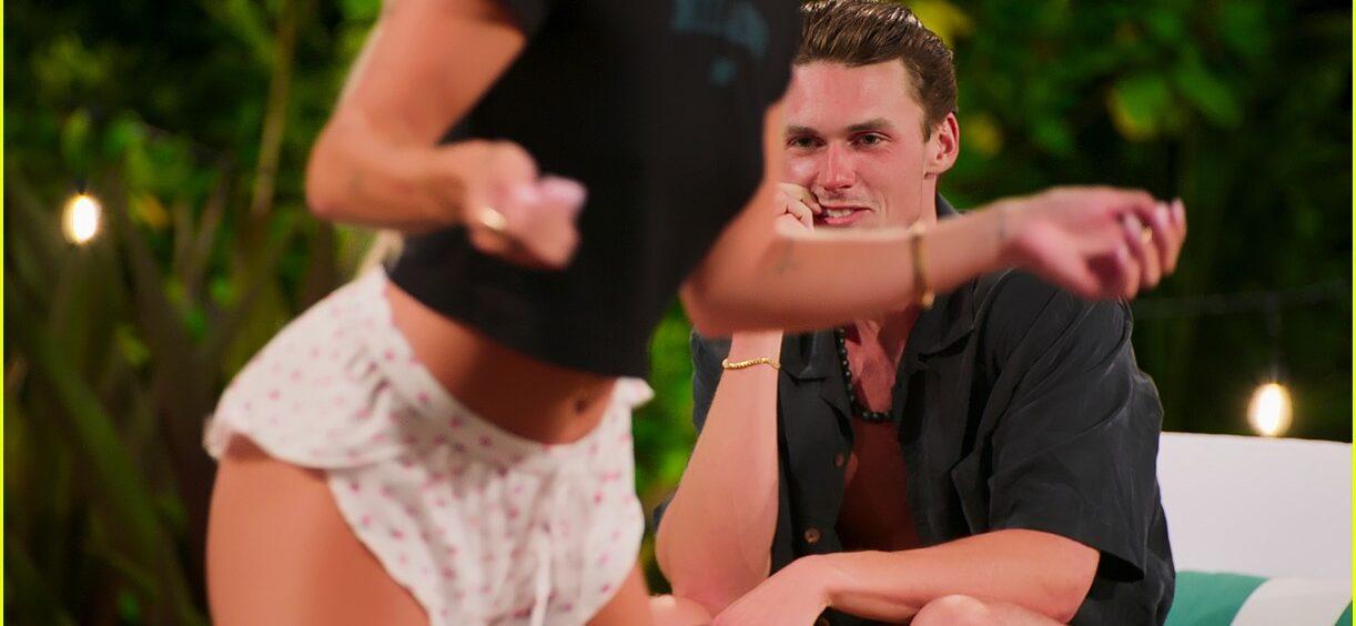 A ‘Temptation Island’ Temptress Scorned: Who Blocked Who?