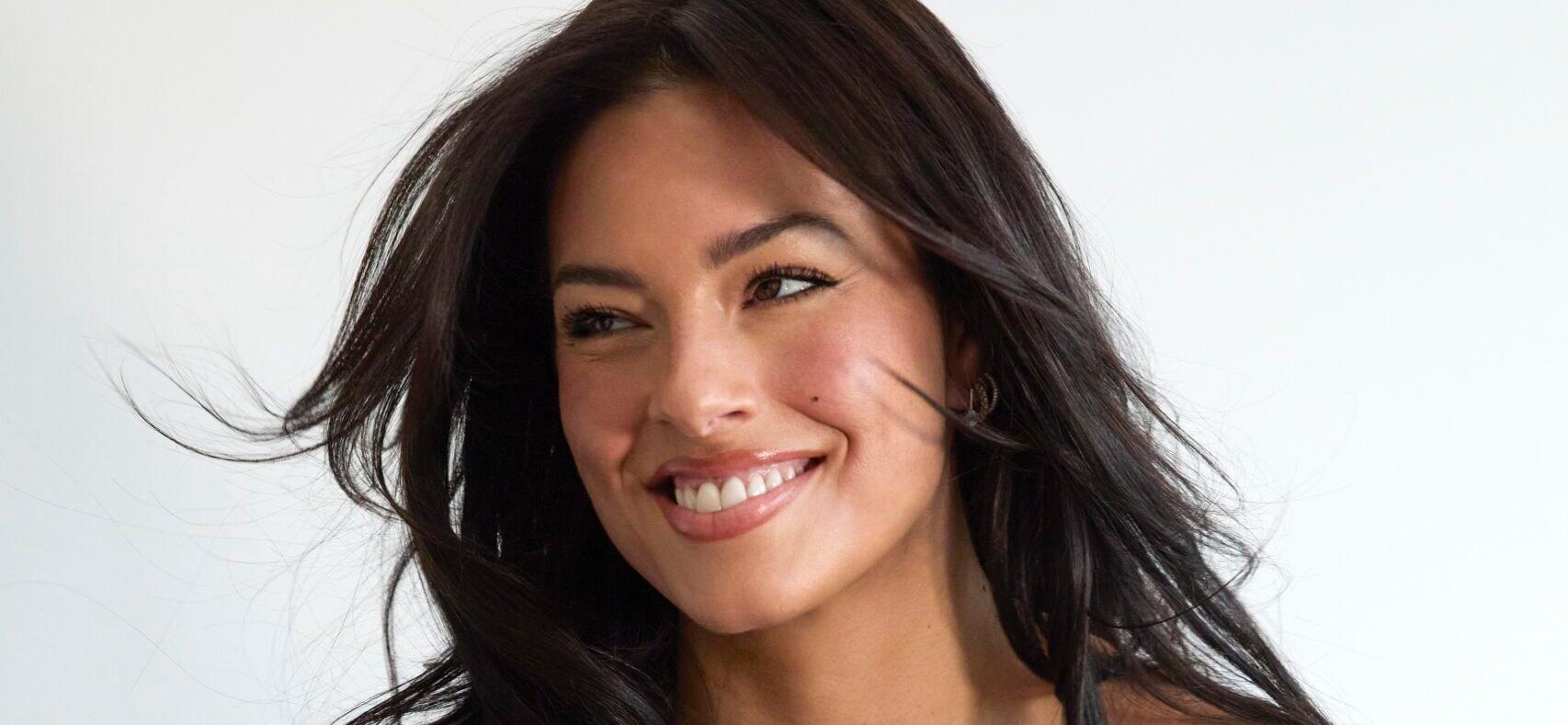 Ashley Graham smiling