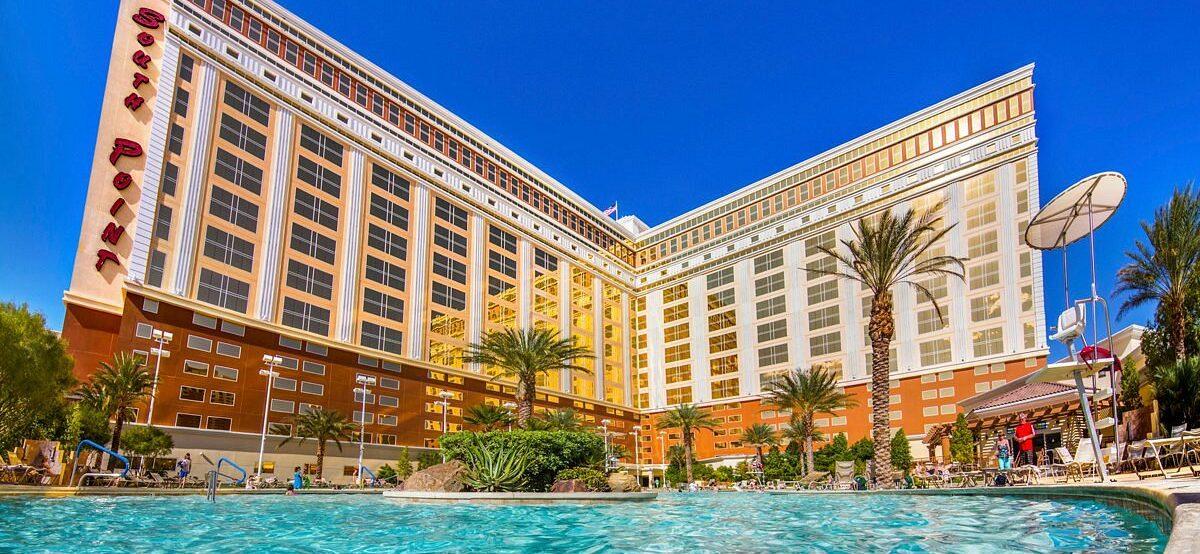 South Point Hotel, Casino & Spa Delivers Classic Vegas Vibes Off The Strip