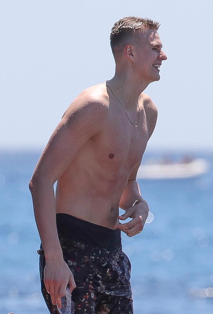Kristaps Porzingis during the holidays in Ibiza. 
