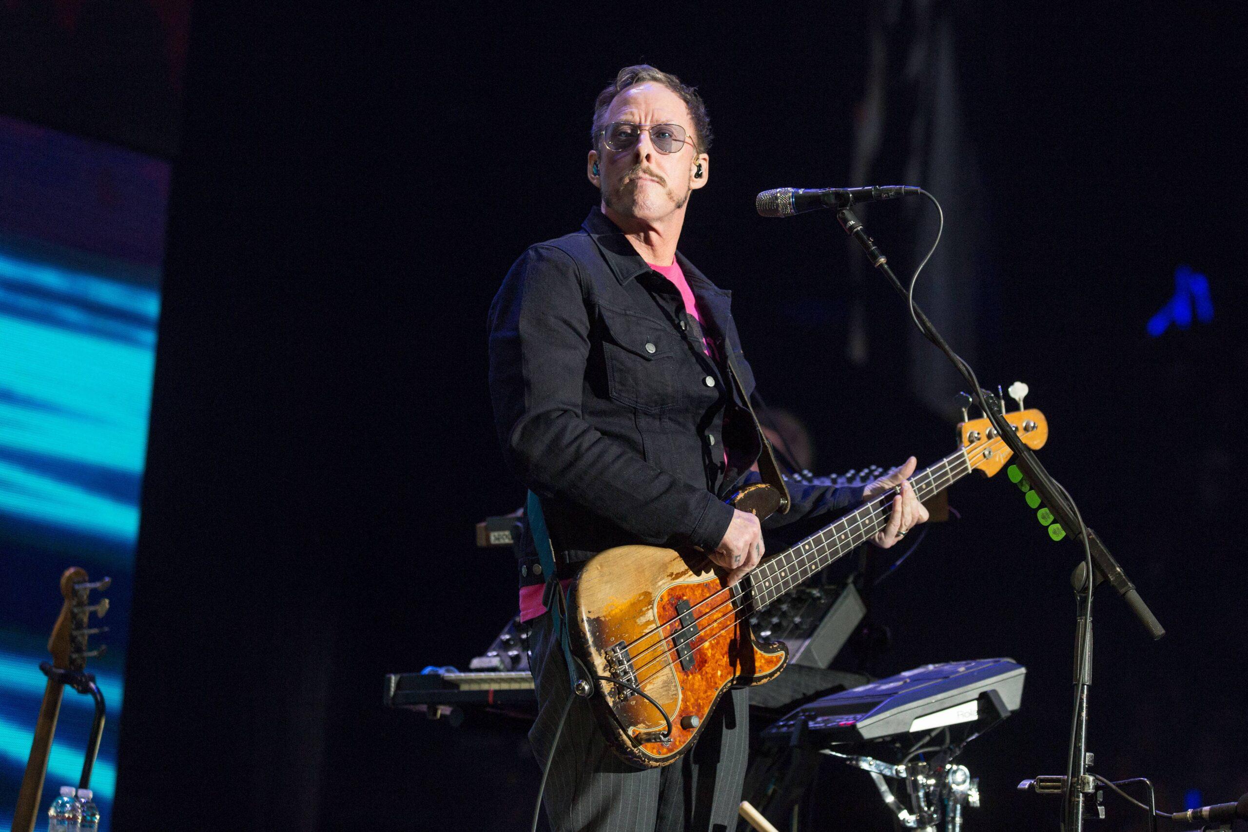 Weezer Bassist Scott Shriner at the 2017 KROQ Almost Acoustic Christmas