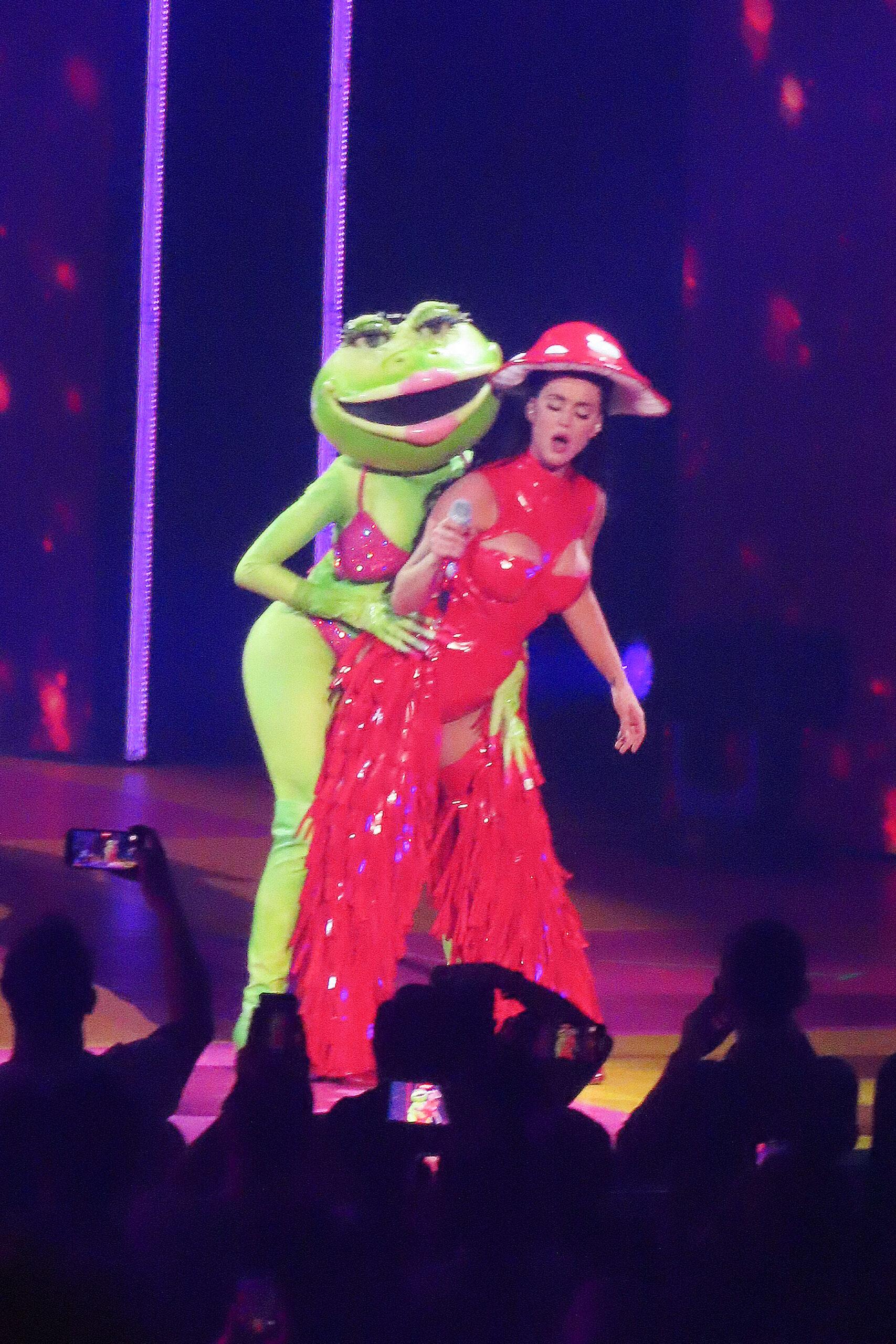 Katy Perry PLAY opening night in Las Vegas