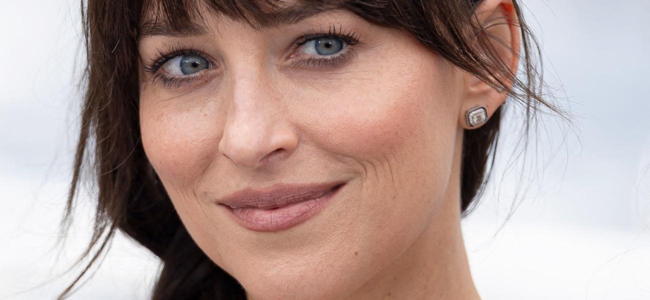 Dakota Johnson close up