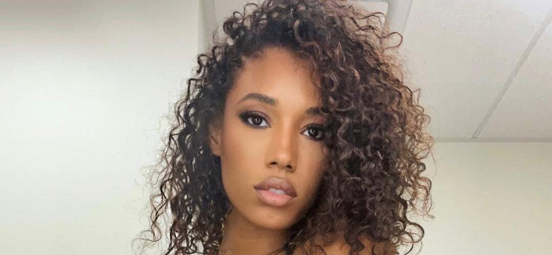 Brookliyn Wren selfie