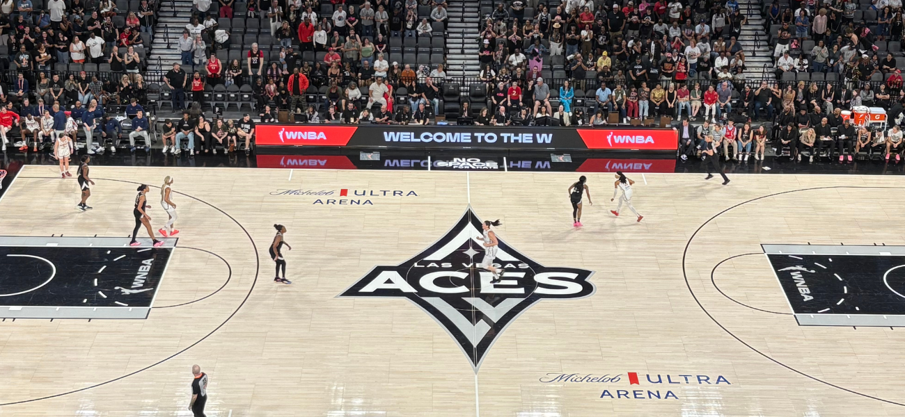 Las Vegas Aces Deal A Winning Hand In Home Opener To A Full House Of Fans