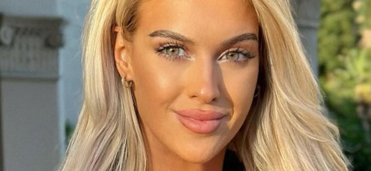 Veronika Rajek In String Bikini Told To ‘Gain 10-15 Lbs’ In Unbuttoned Jeans