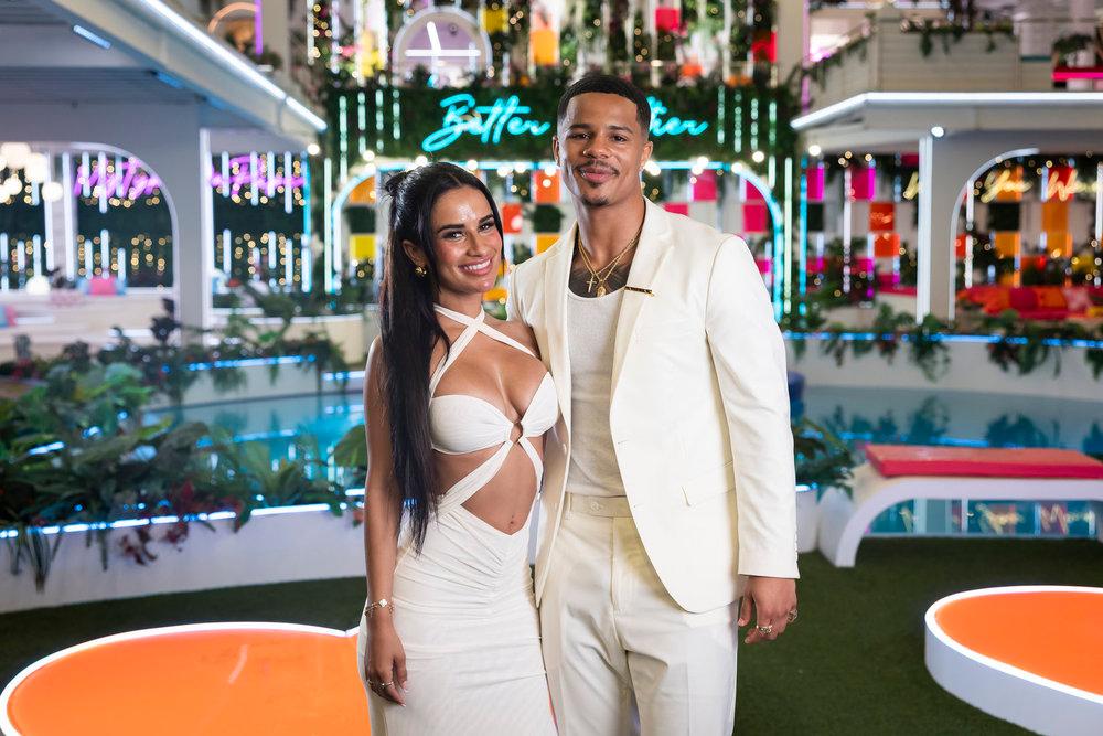 Yulissa Escobar with Ace during "Love Island." 