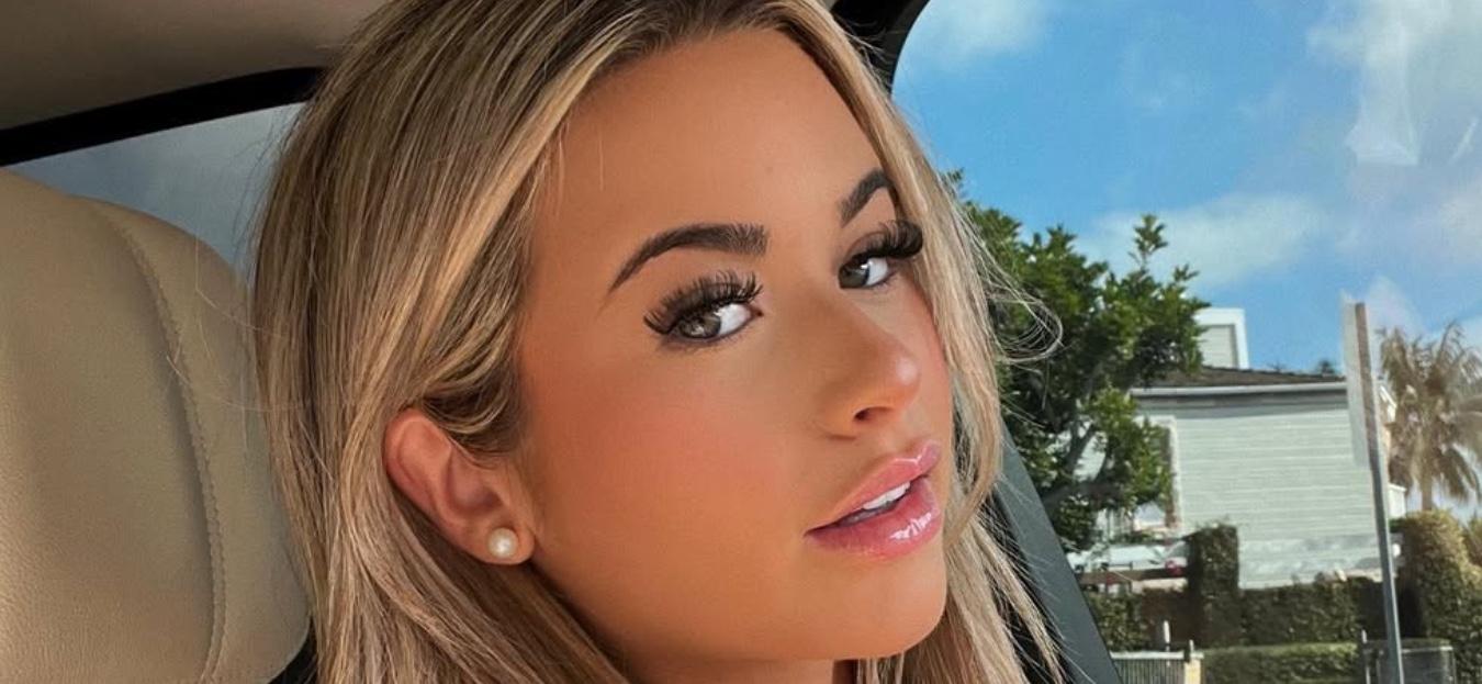 Emily Elizabeth In Tiny Crop Top Warned ‘Not To Get A Brain Freeze’