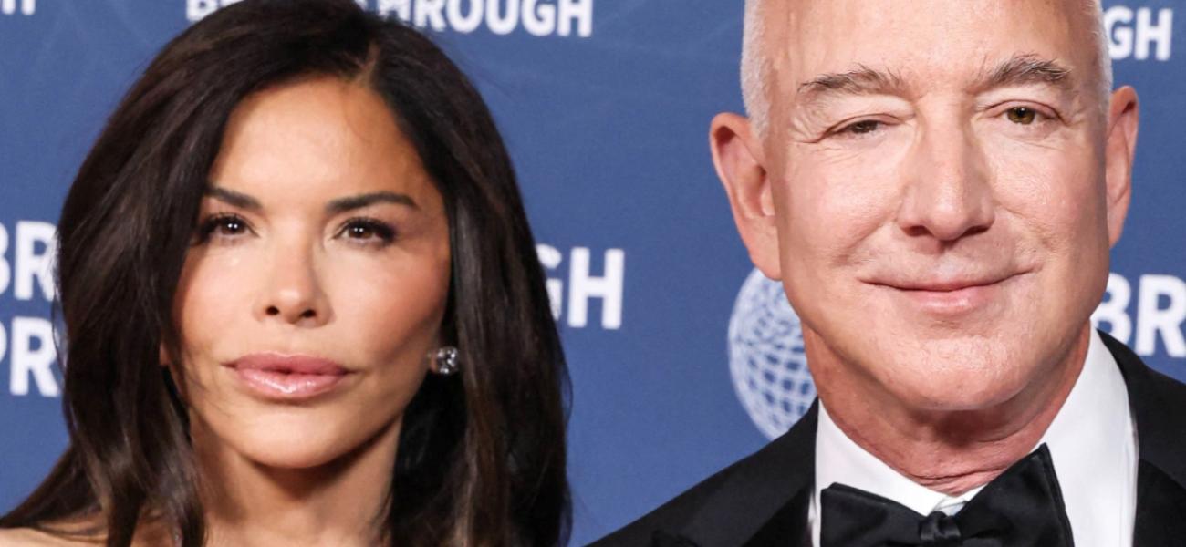 Jeff Bezos and Lauren Sanchez close up