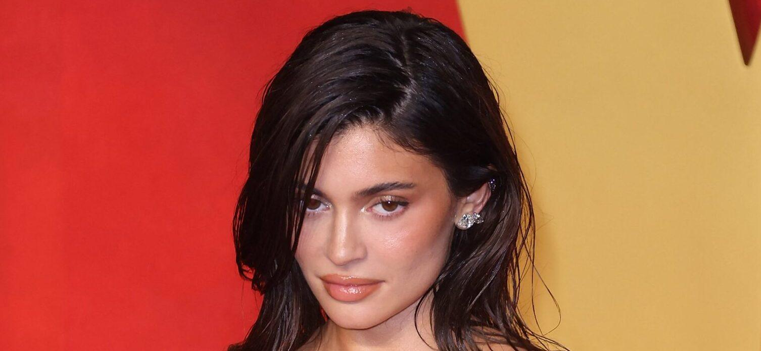 2024 Vanity Fair Oscar Party - Arrivals. 11 Mar 2024 Pictured: Kylie Jenner. Photo credit: CraSH/imageSPACE / MEGA TheMegaAgency.com +1 888 505 6342 (Mega Agency TagID: MEGA1109525_027.jpg) [Photo via Mega Agency]