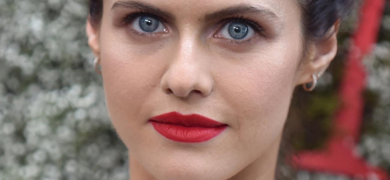 Alexandra Daddario close up
