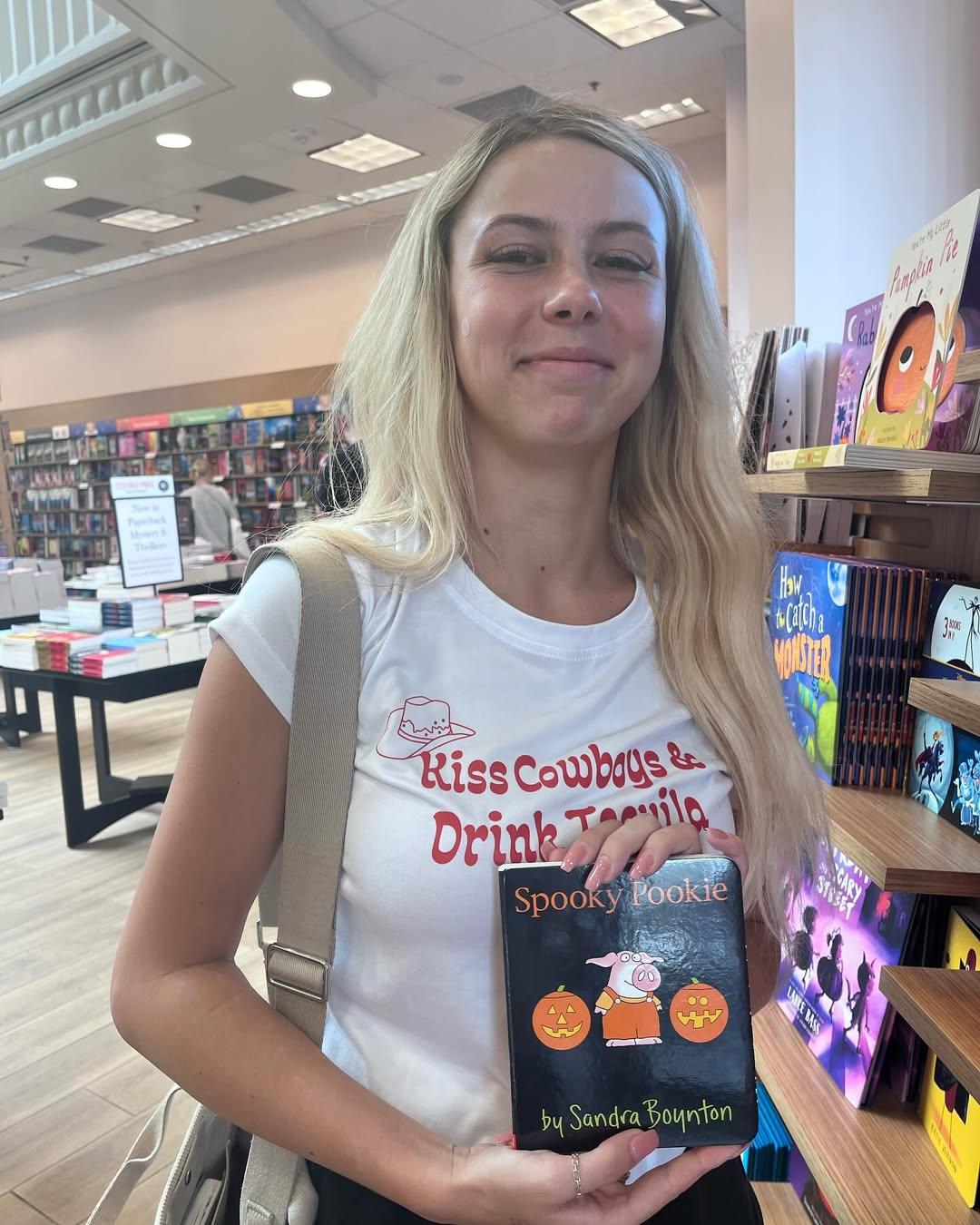 Haley Welch in bookstore