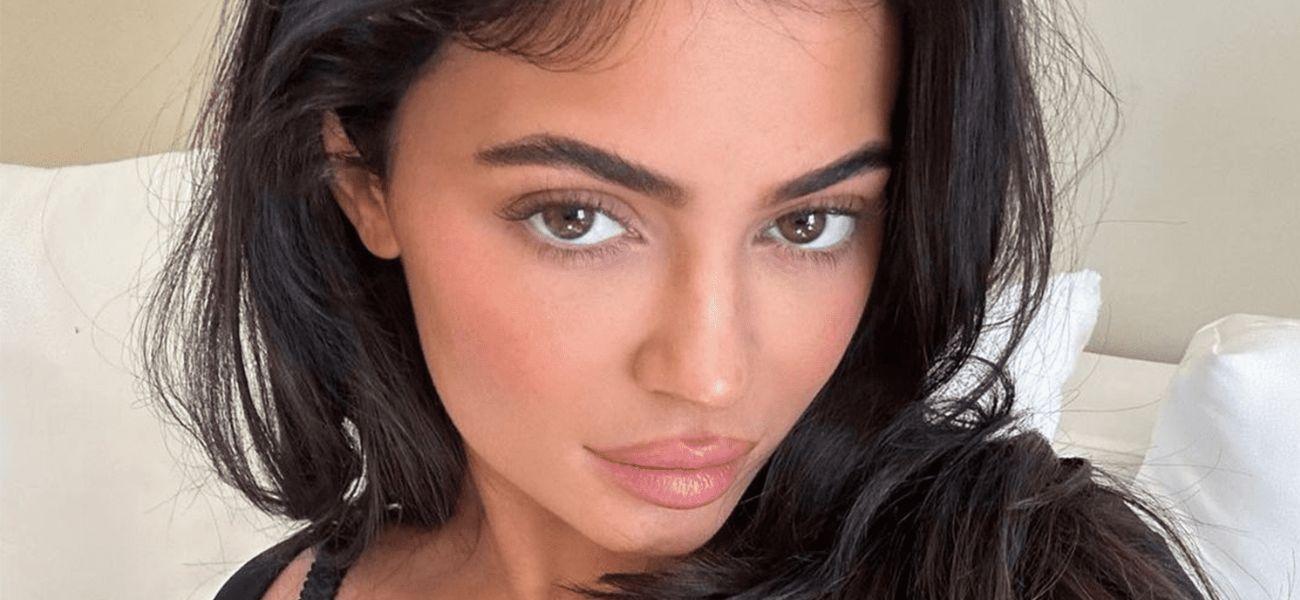 Kylie Jenner Channels ‘Baywatch’ Bombshell In Fiery Red Swimsuit