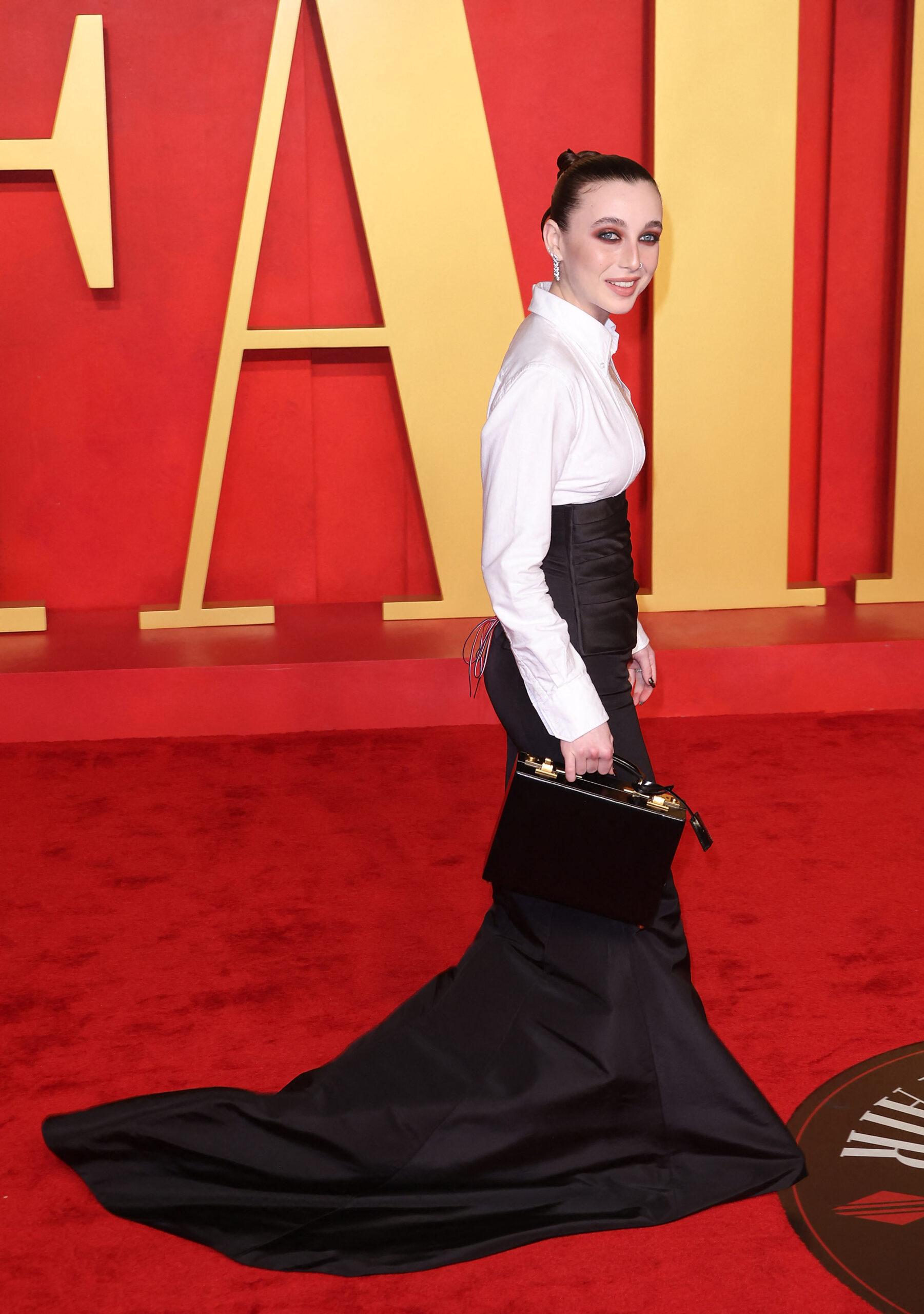 Emma Chamberlain at 2024 Vanity Fair Oscar Party 