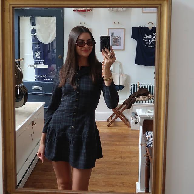 Rachael Kirkconnell mirror selfie