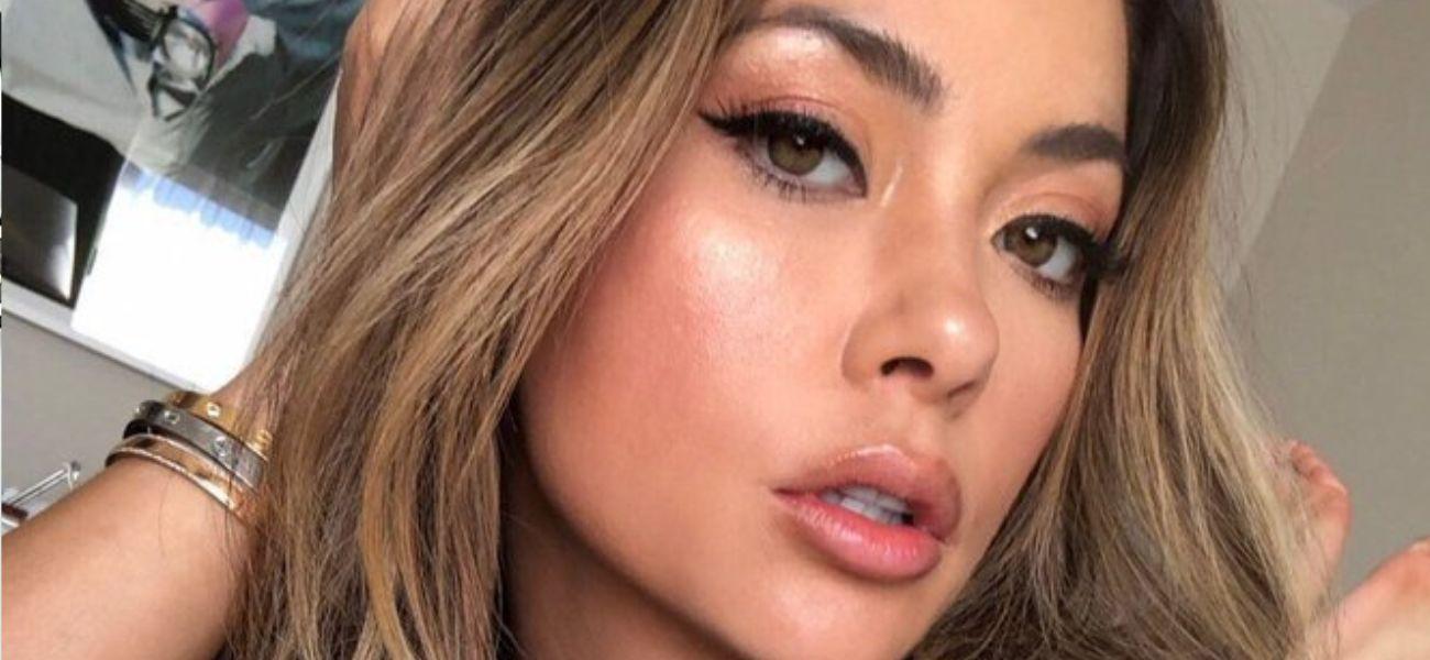 Arianny Celeste selfie