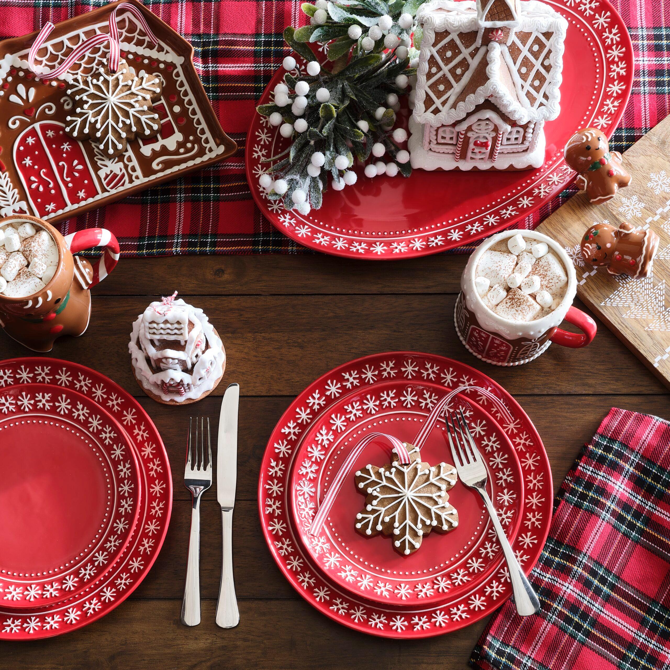 North Pole Trading Co. Noel 4-pc Stoneware Dinner Plate Set