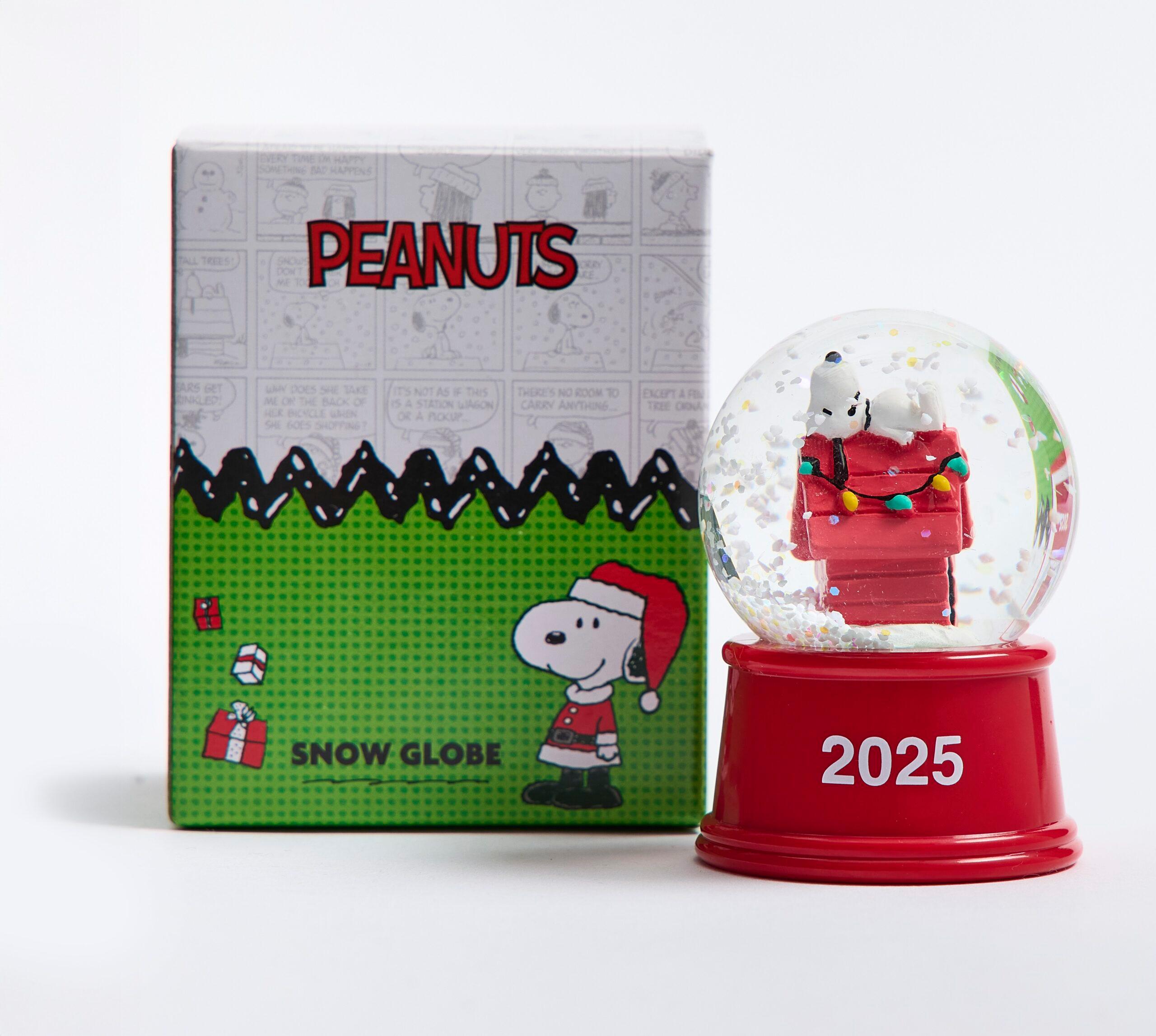 JCPenney Snoopy Snow Globe (Exclusive)