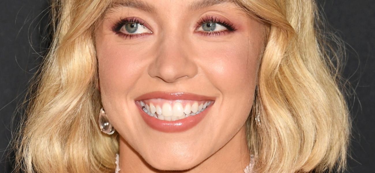 Sydney Sweeney close up