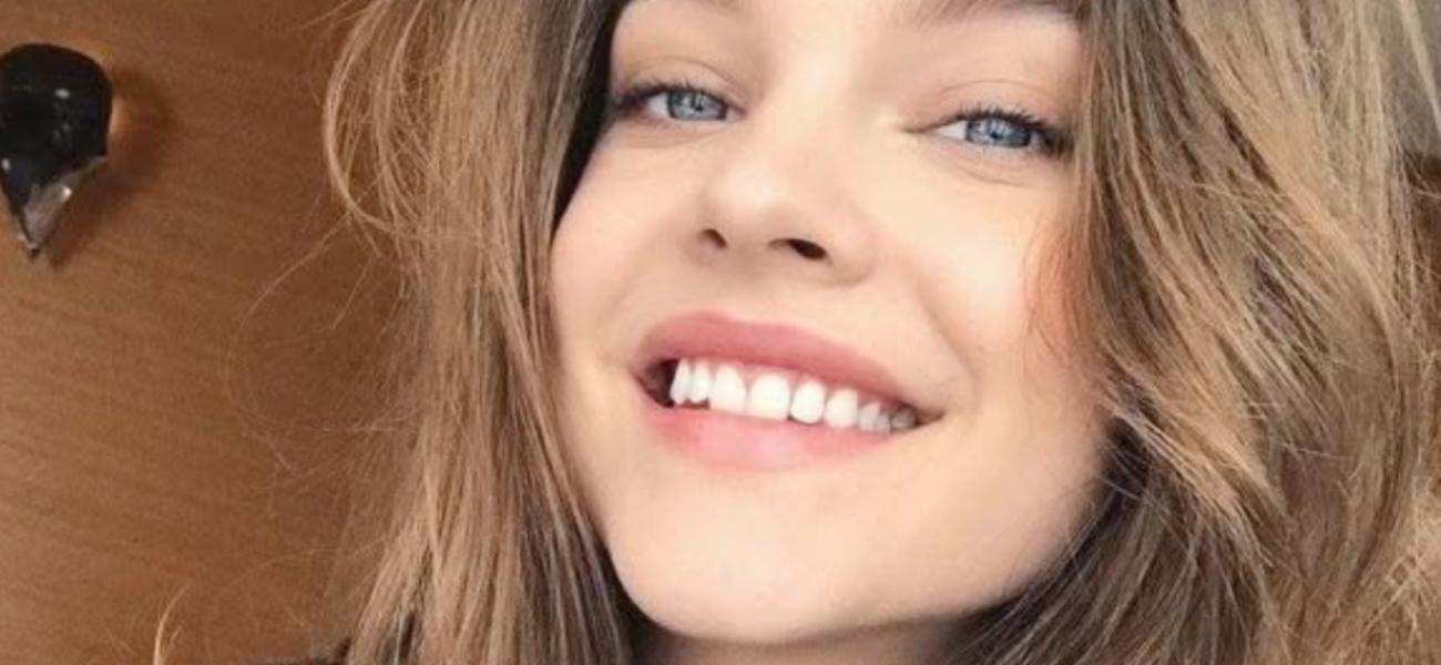 Barbara Palvin close up